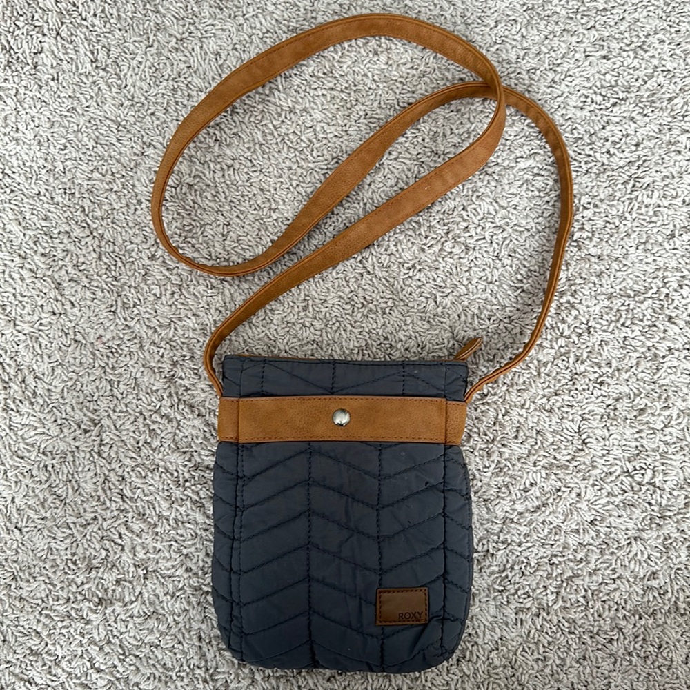 Roxy Cross Body Bag